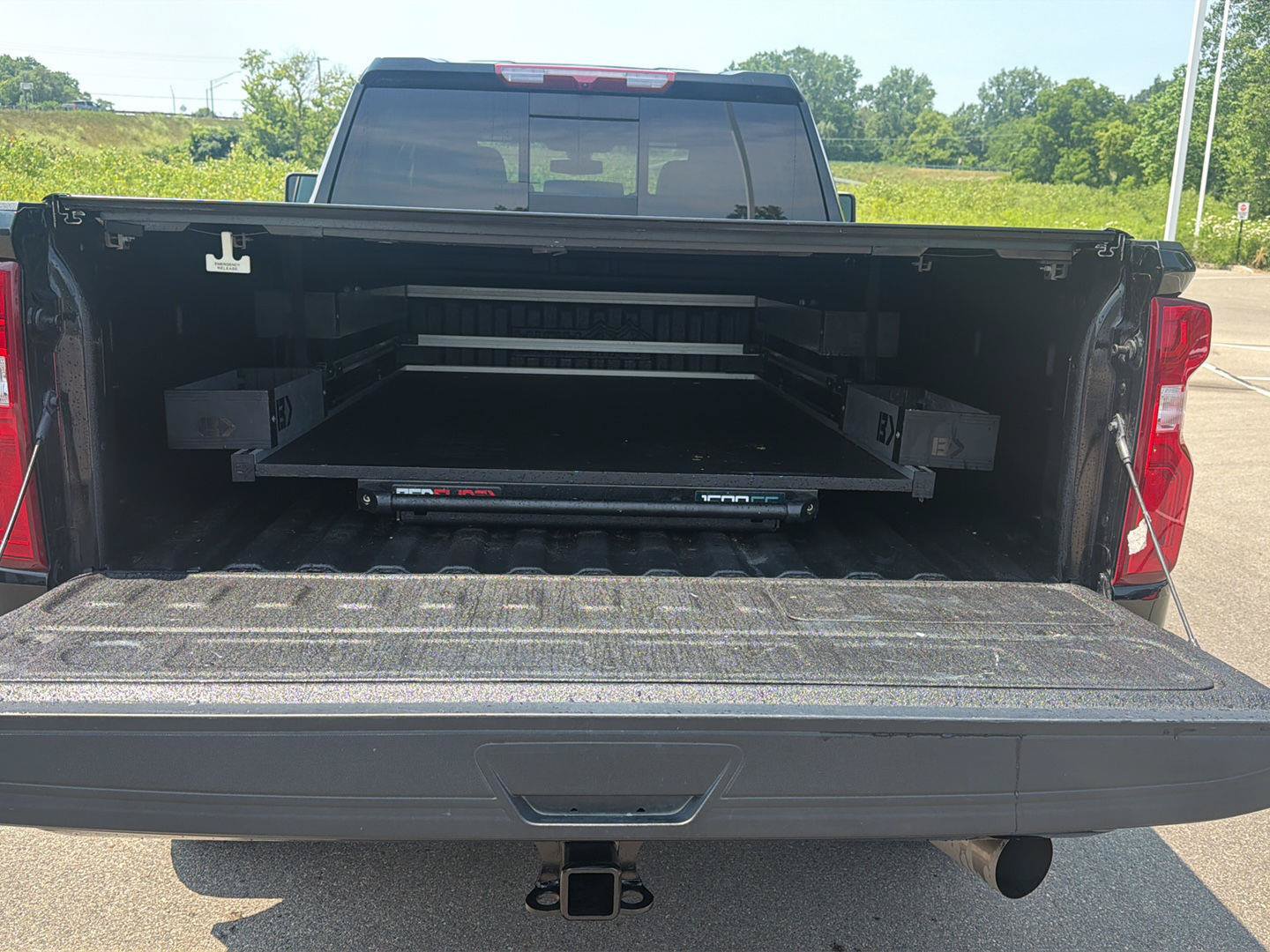 Used 2022 Chevrolet Silverado 2500 High Country w/ Safety Package II AWD/4WD image 7