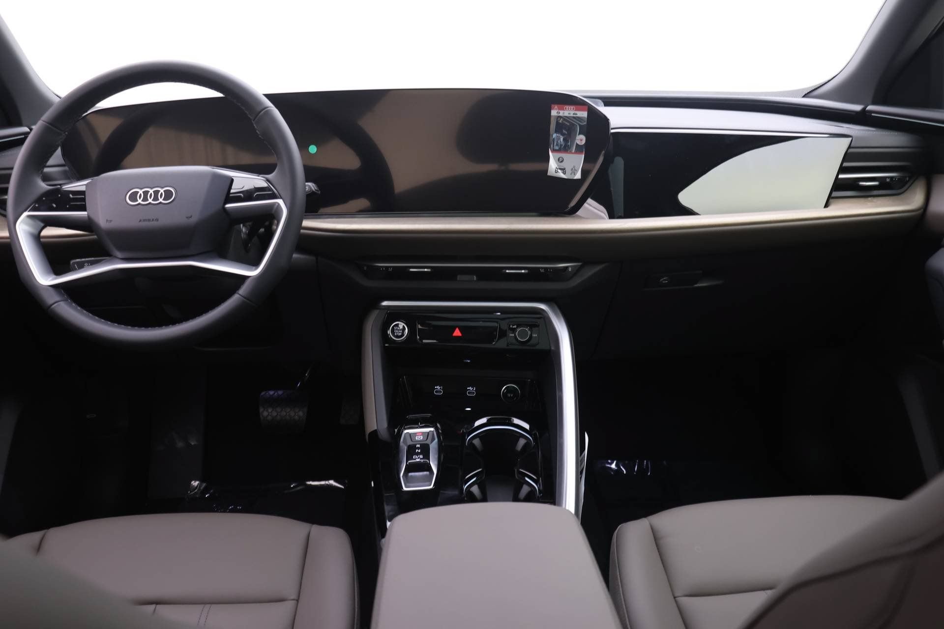 Used 2025 Audi Q5 Premium Plus w/ Premium Plus AWD/4WD image 8