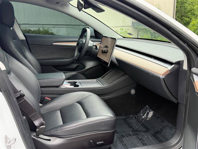 Used 2023 Tesla Model 3 Standard Range RWD image 10