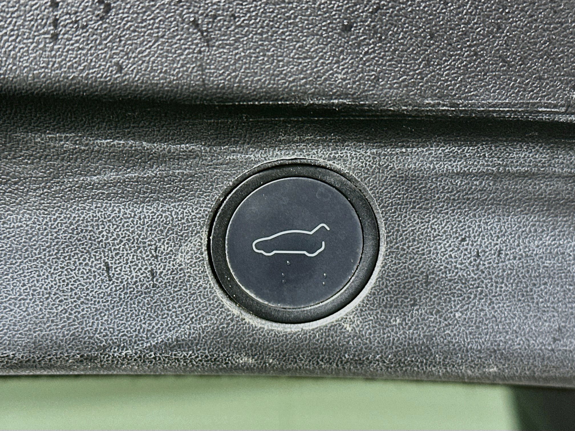 Used 2021 Tesla Model Y Long Range AWD/4WD image 27