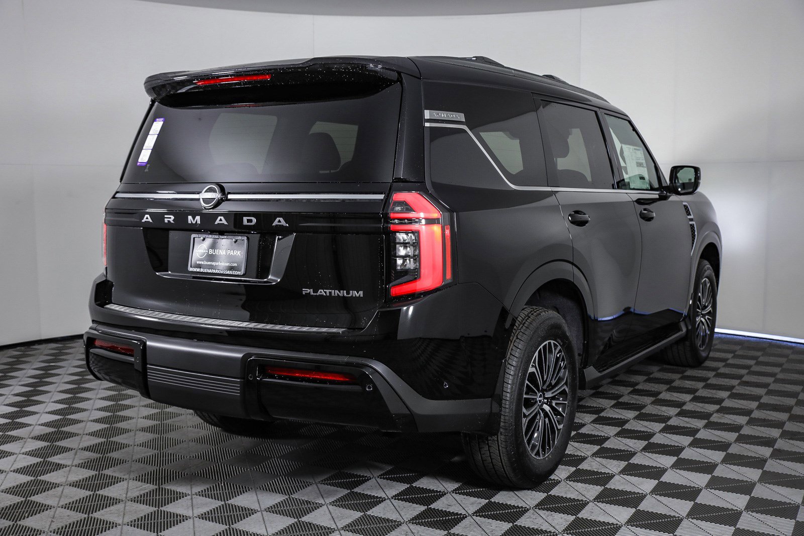 New 2025 Nissan Armada Platinum image 15