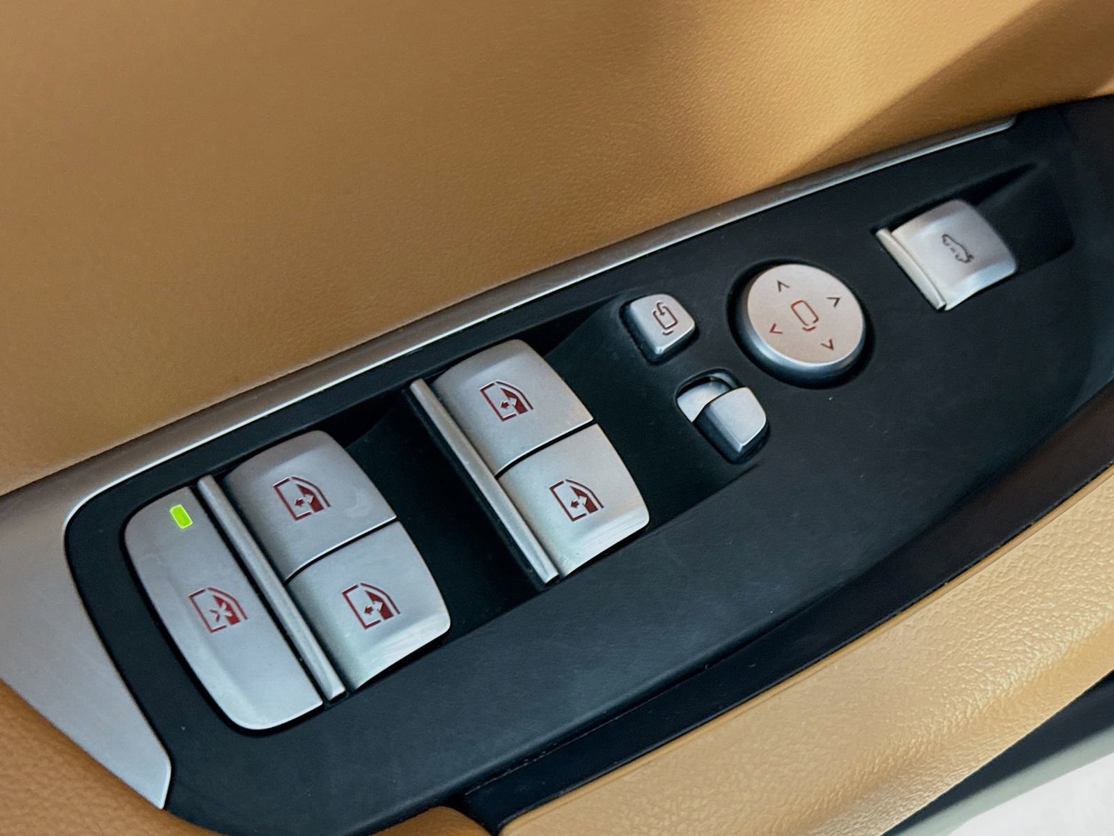 Certified 2023 BMW X3 sDrive30i w/ Premium Package image 18