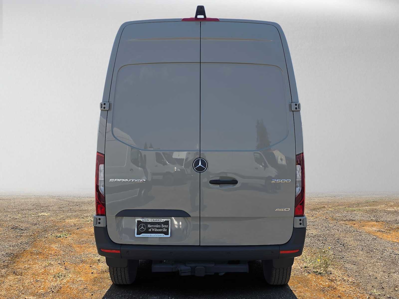 Used 2026 Mercedes-Benz Sprinter 2500 image 4