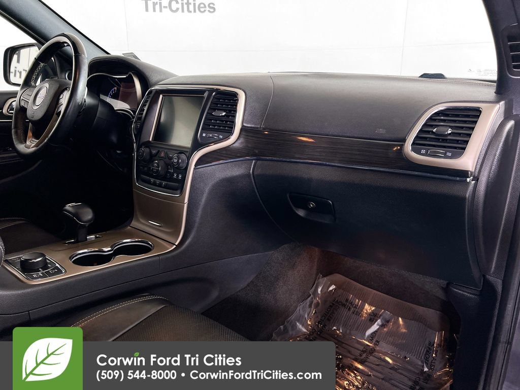Used 2015 Jeep Grand Cherokee Overland AWD/4WD image 31