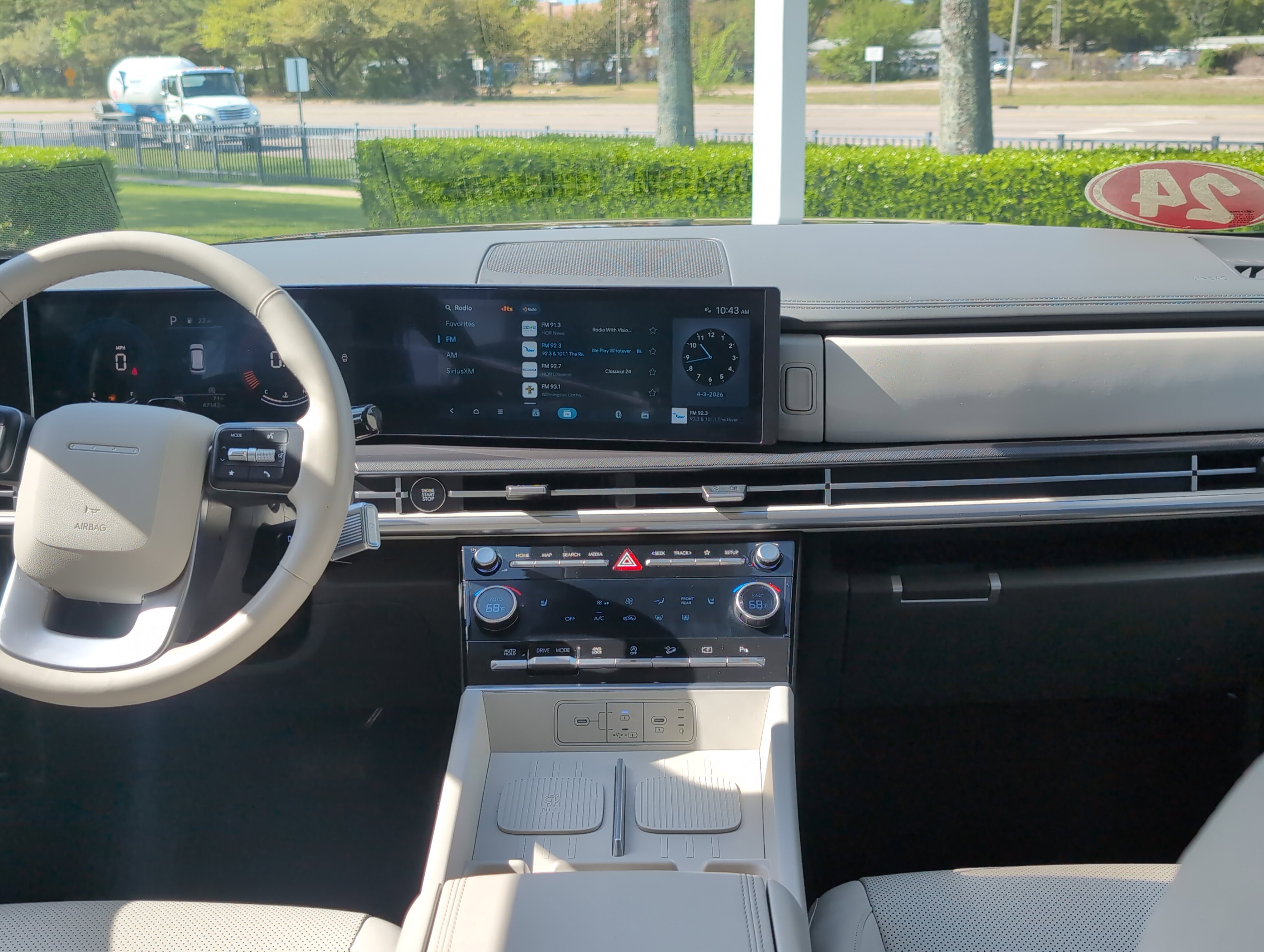 Used 2024 Hyundai Santa Fe SEL image 26