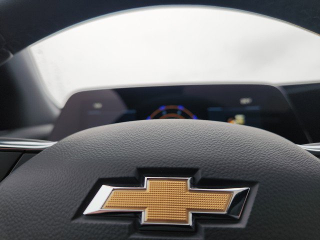 New 2026 Chevrolet Equinox LT w/ Convenience Package II image 38