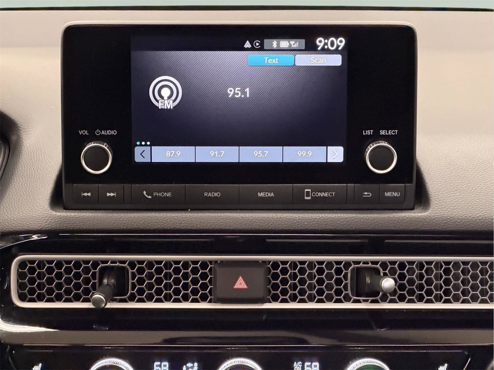 Used 2025 Honda Civic FWD Hybrid Sedan image 29