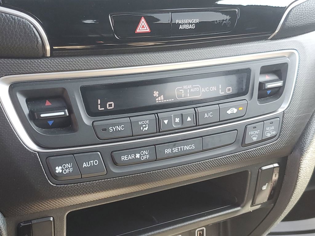 Used 2023 Honda Passport TrailSport image 21