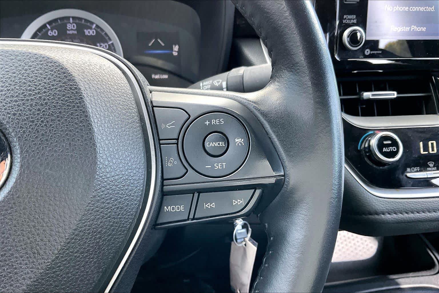 Used 2022 Toyota Corolla SE FWD image 23