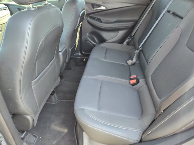 Used 2024 Buick Encore GX Preferred w/ Comfort Package AWD/4WD image 9