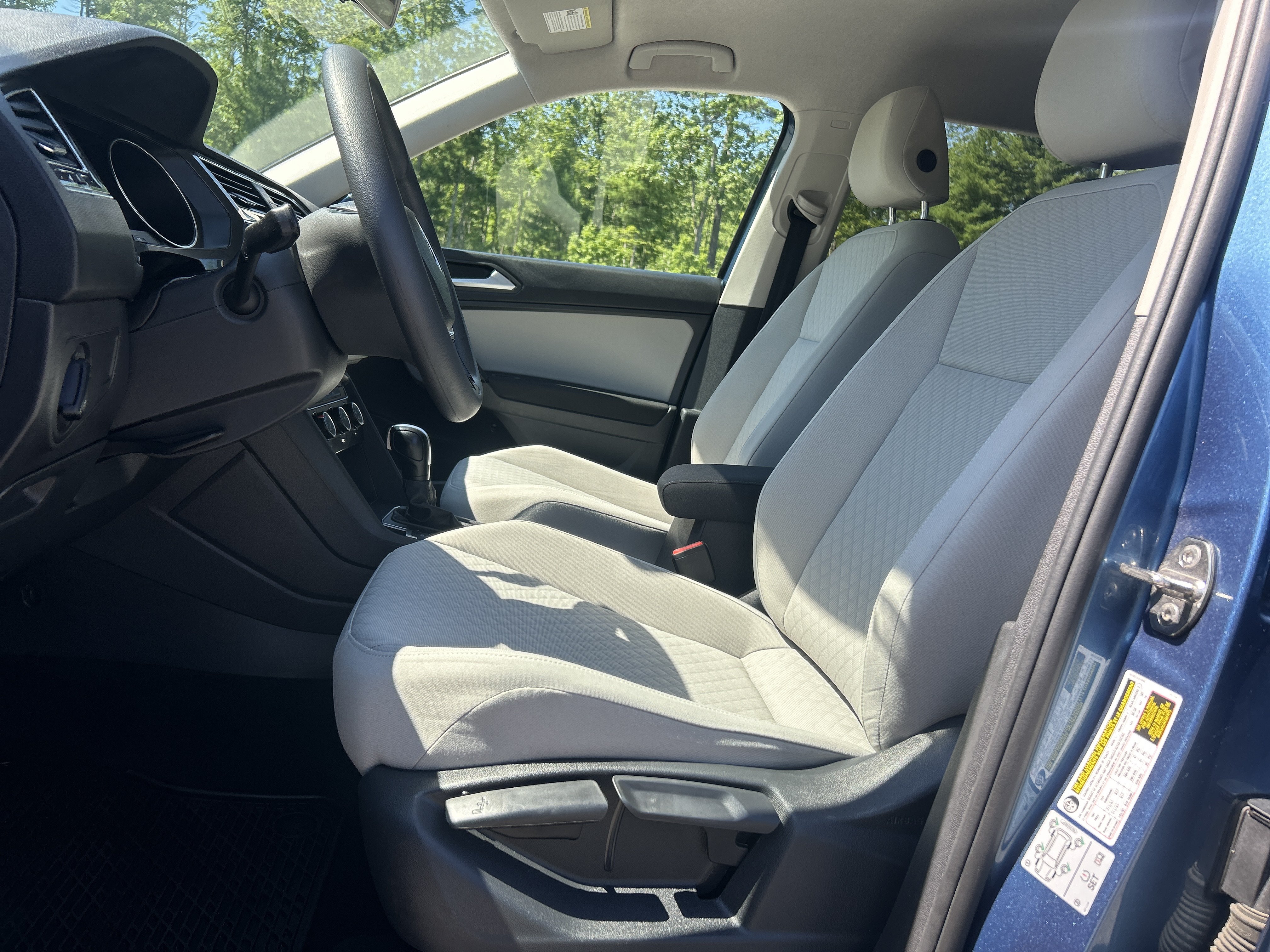 Used 2019 Volkswagen Tiguan S w/ Driver Assistance Package AWD/4WD image 14