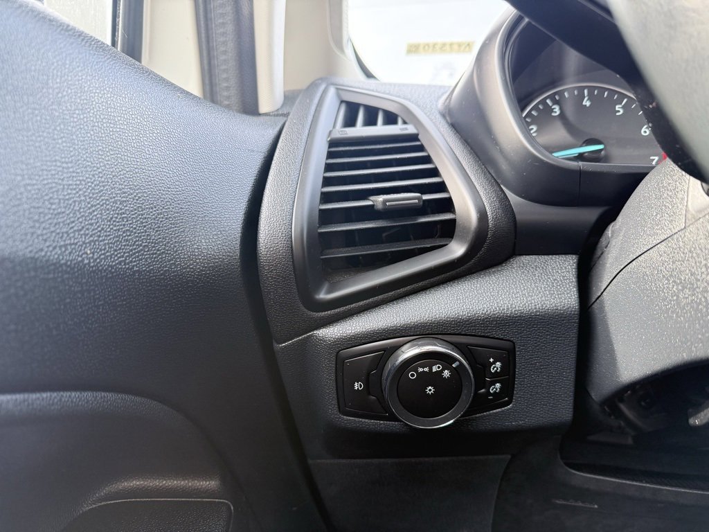 Used 2021 Ford EcoSport Titanium image 12
