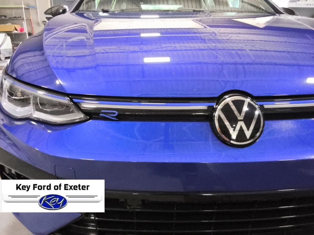Used 2023 Volkswagen Golf 20th Anniversary Edition AWD/4WD image 4