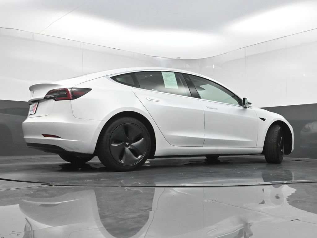 Used 2020 Tesla Model 3 Standard Range Plus RWD image 29