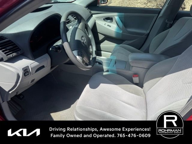 Used 2010 Toyota Camry LE FWD image 8