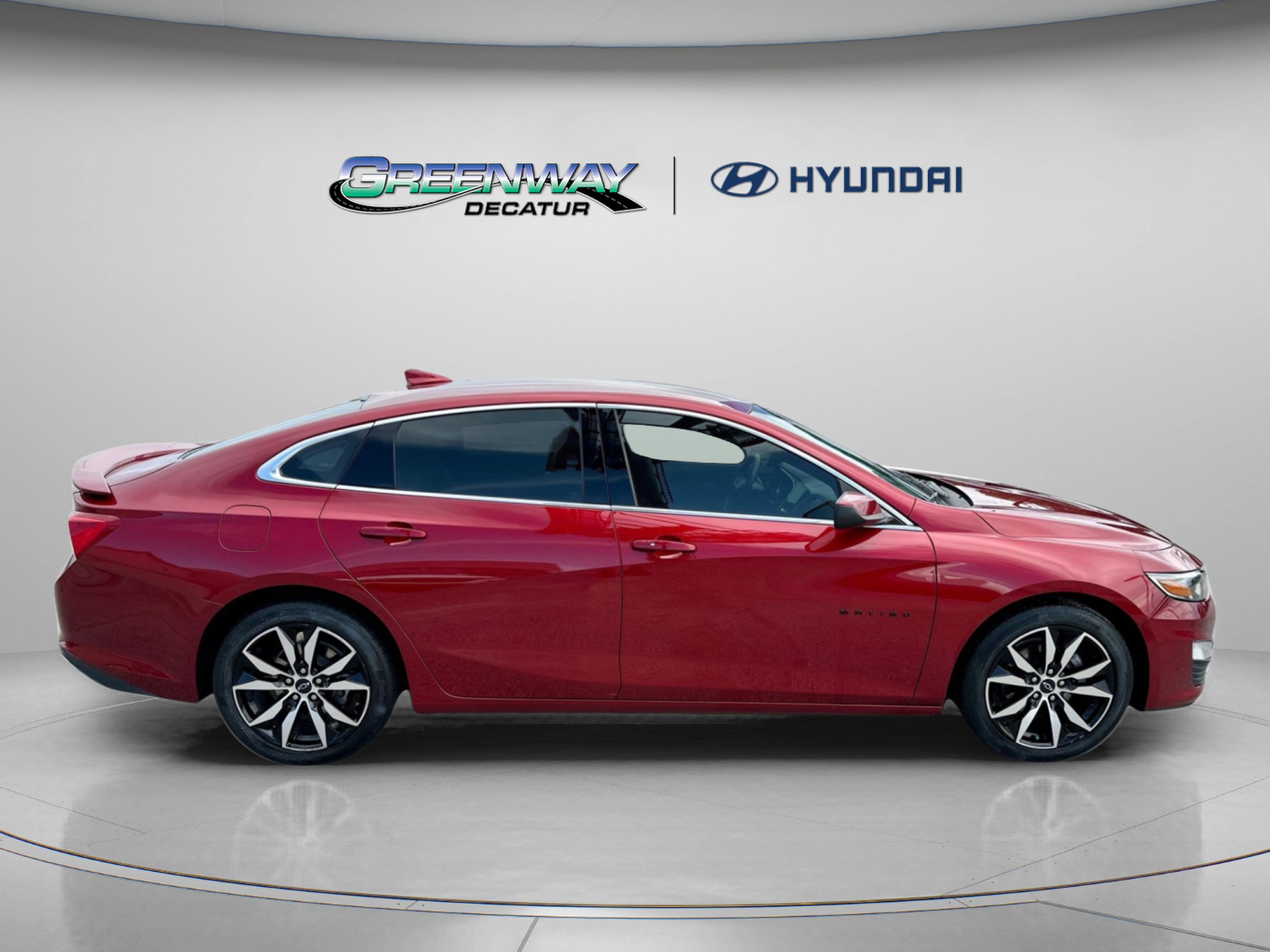Used 2024 Chevrolet Malibu RS FWD image 9