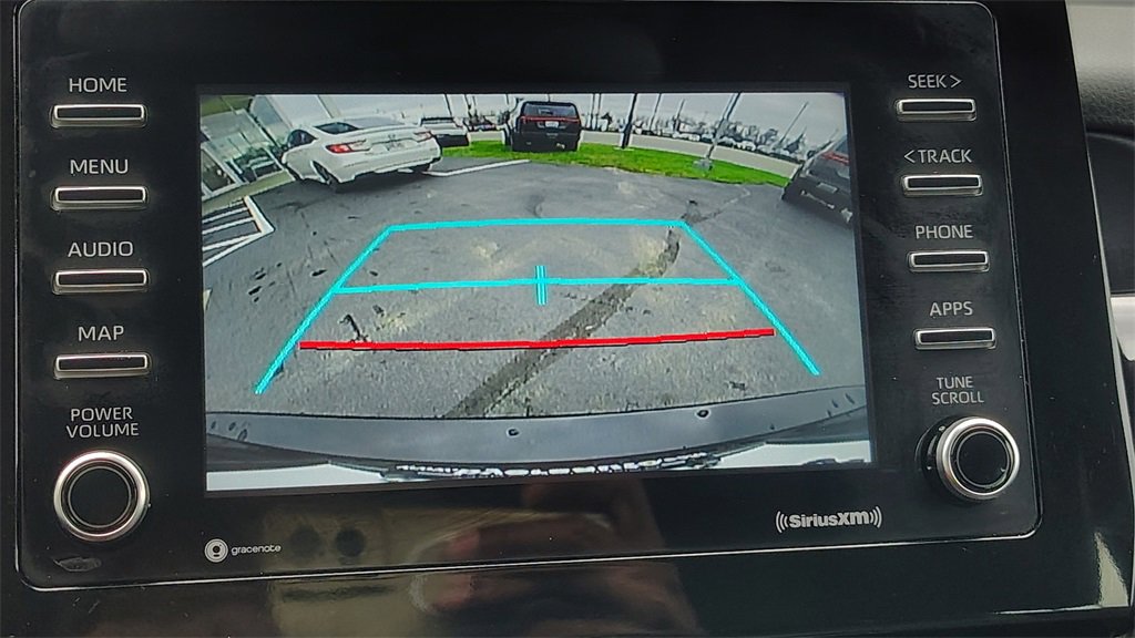 Used 2023 Toyota Camry SE image 21