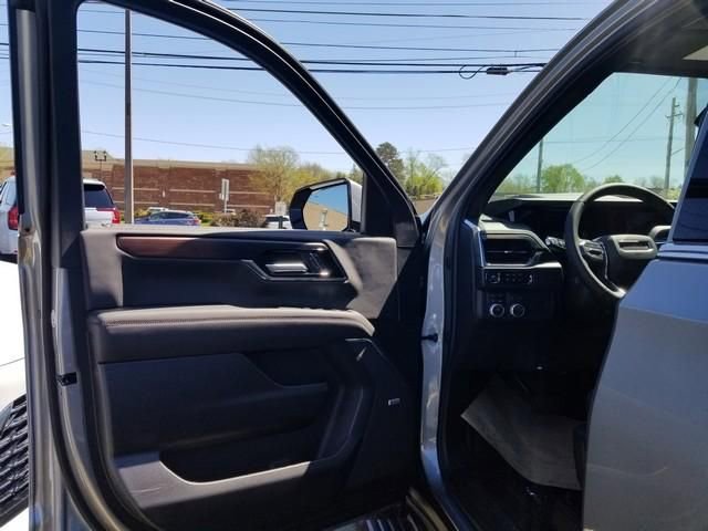 New 2026 GMC Yukon Denali w/ Sun & Power Step Package AWD/4WD image 6