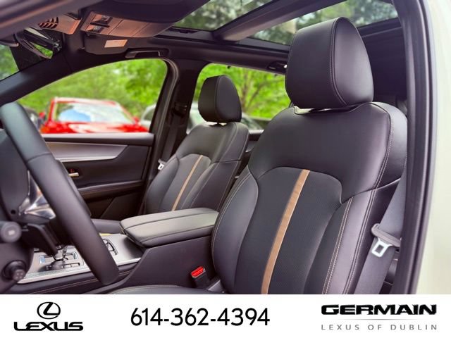 Used 2025 MAZDA CX-70 3.3 Turbo S w/ Premium Package AWD/4WD image 13