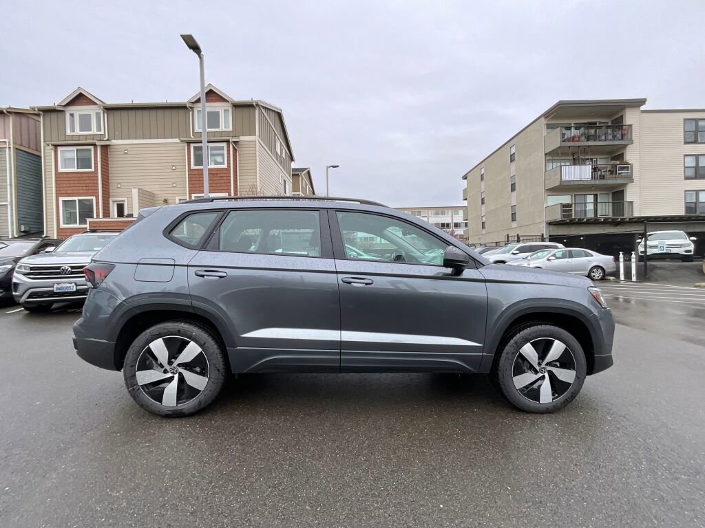 New 2026 Volkswagen Taos S image 9
