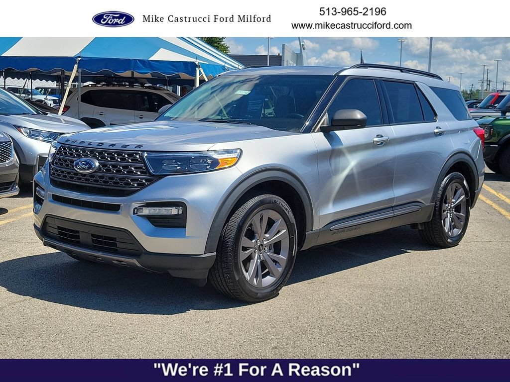 Certified 2021 Ford Explorer XLT w/ Equipment Group 202A AWD/4WD image 1
