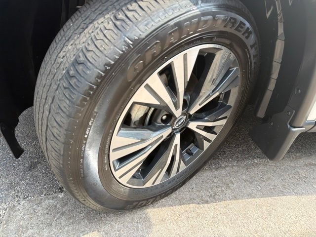 Used 2023 Nissan Rogue SV AWD/4WD image 37