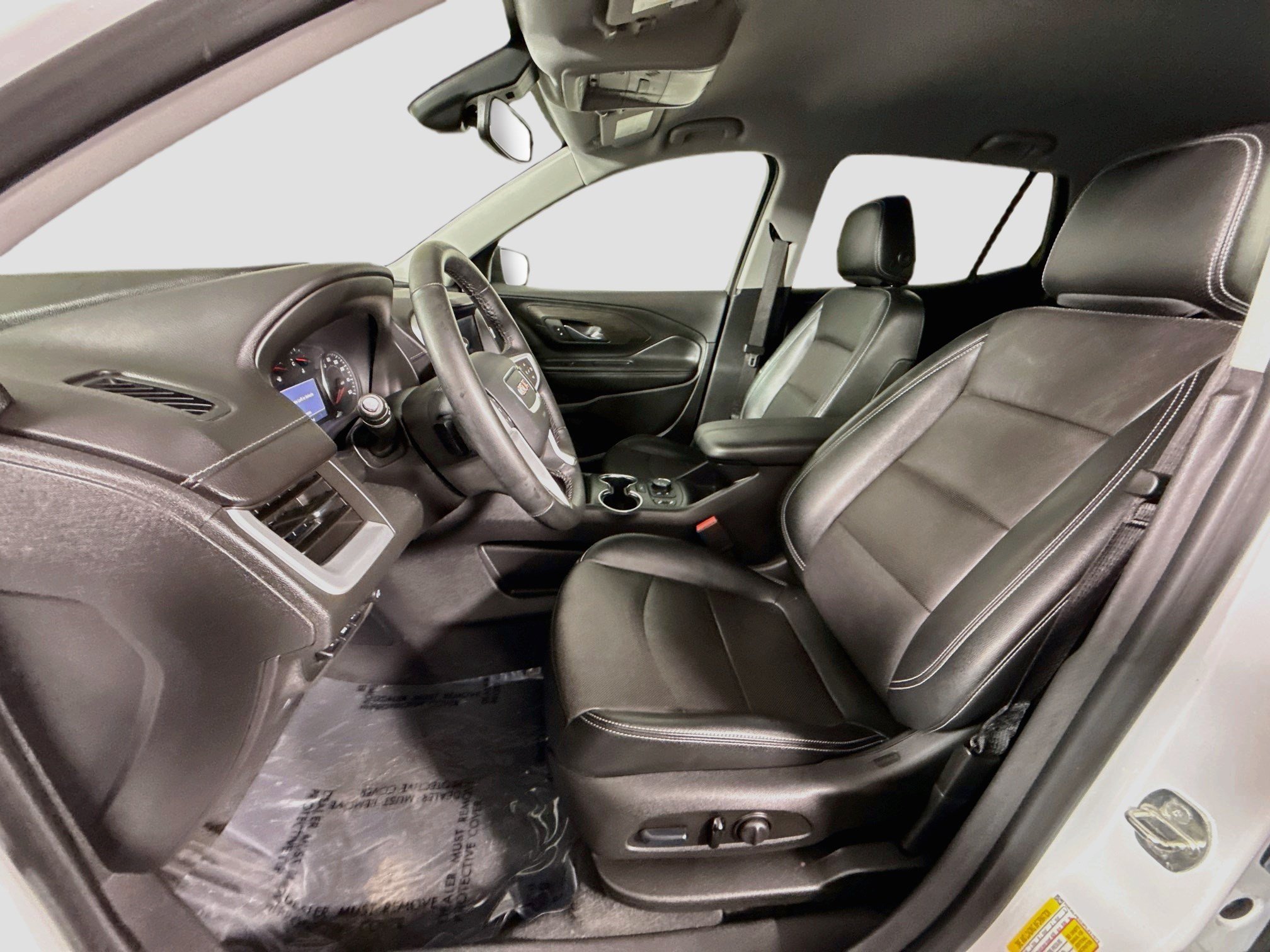 Used 2023 GMC Terrain SLT w/ Tech Package FWD image 22