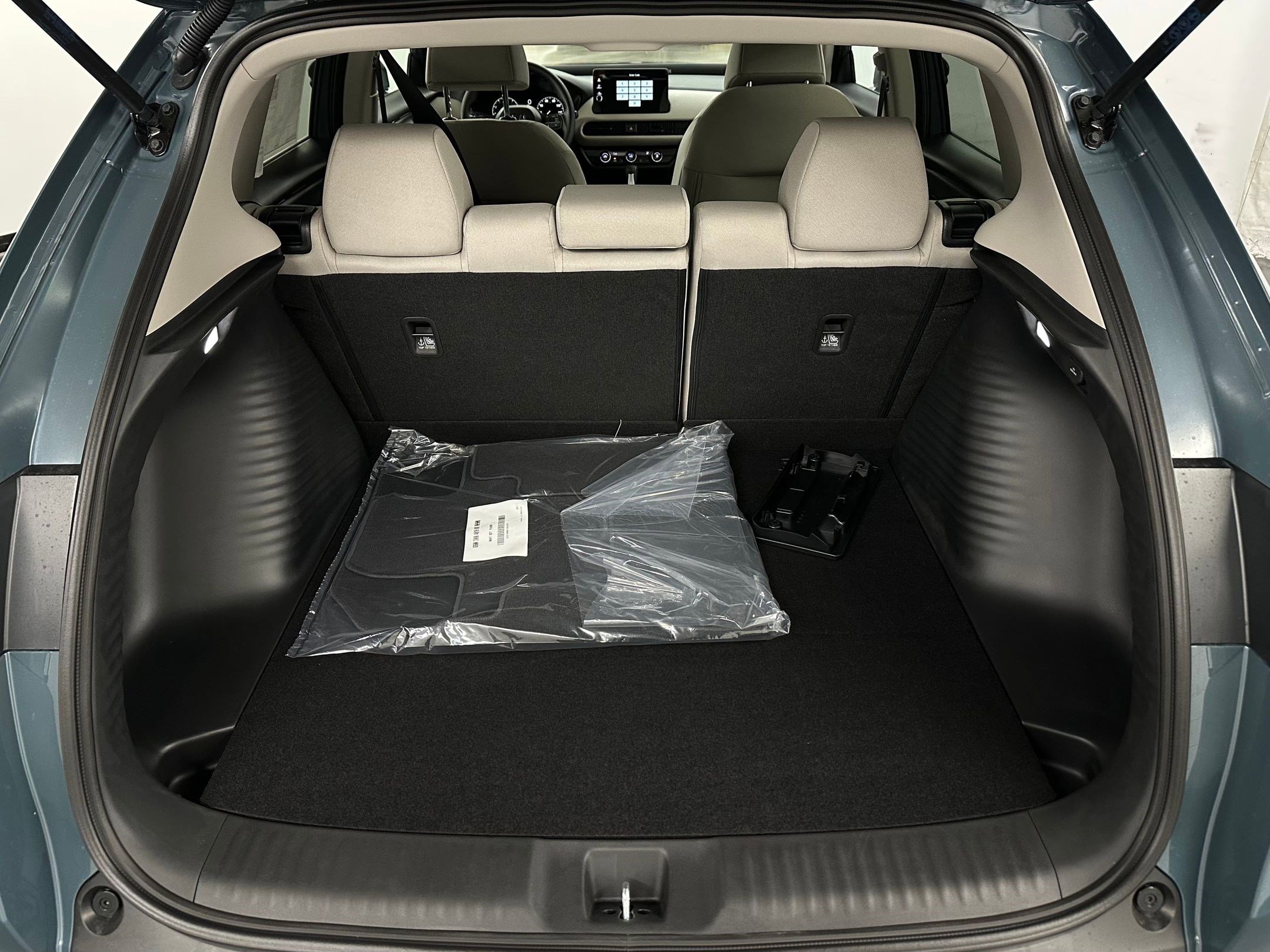 New 2026 Honda HR-V LX image 24