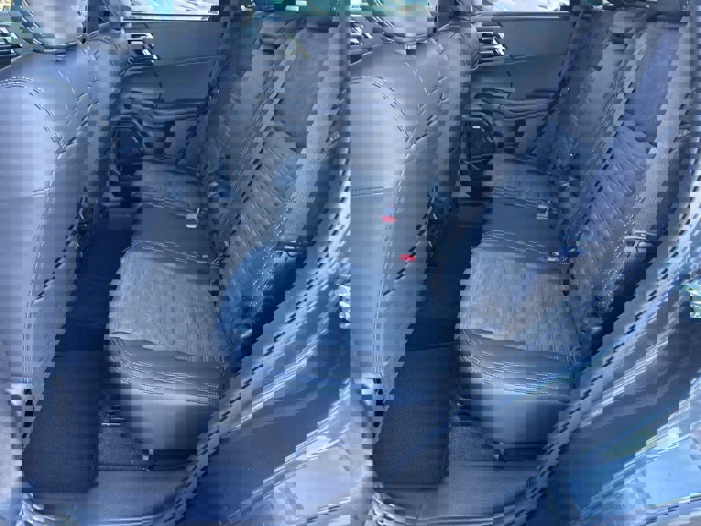 New 2025 Mitsubishi Outlander SE image 25