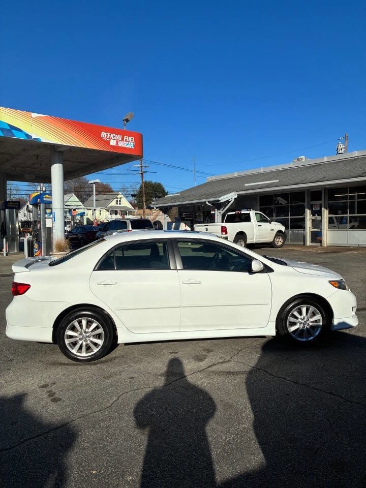 Used 2010 Toyota Corolla S image 10