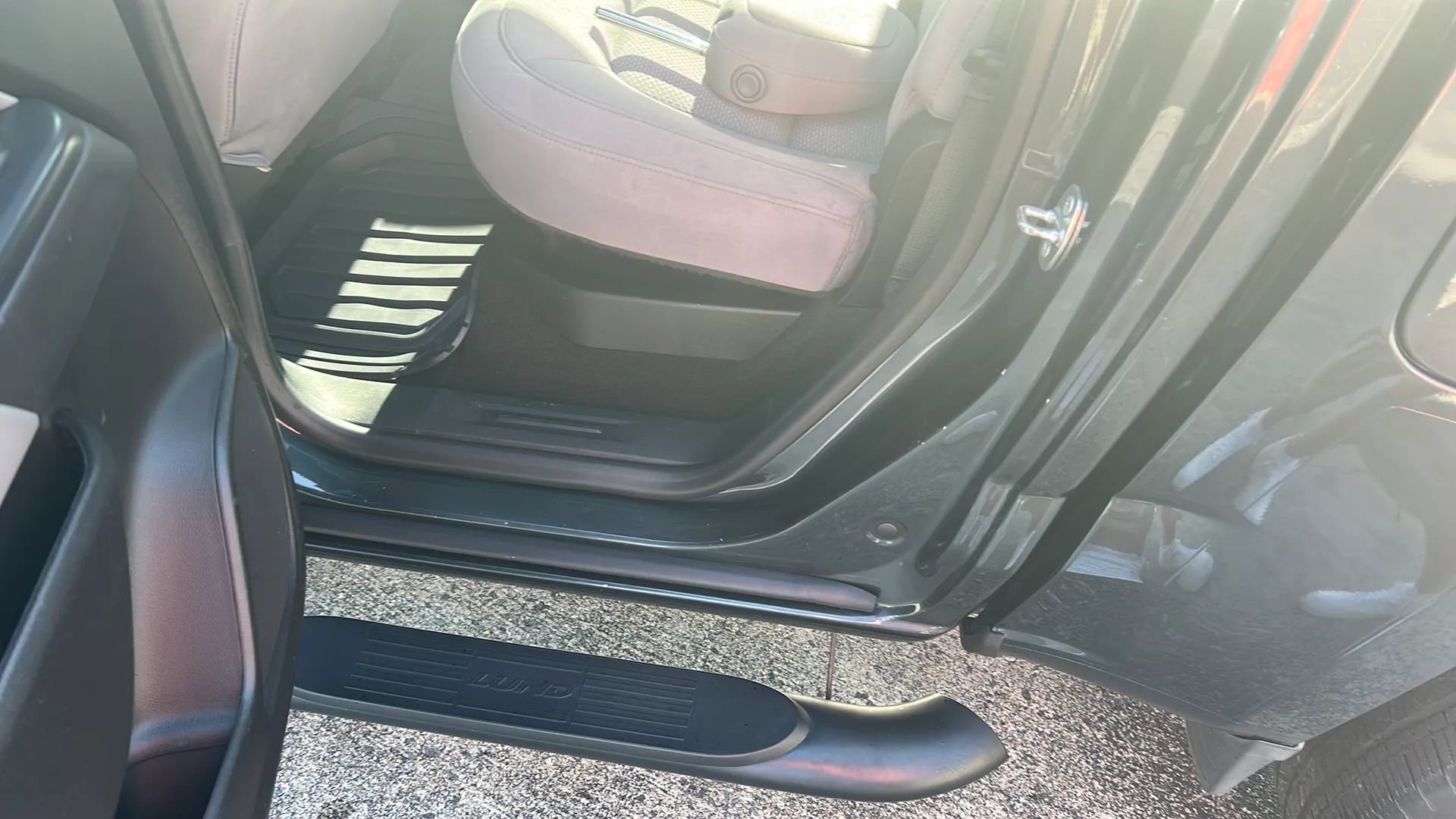 Used 2017 Chevrolet Colorado W/T w/ WT Convenience Package image 36