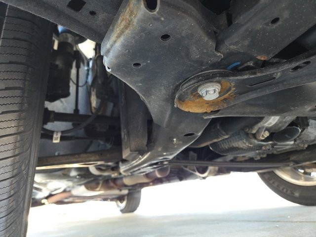 Used 2023 GMC Acadia SLT FWD image 78