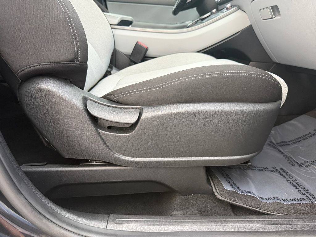 Used 2021 Hyundai Palisade SEL FWD image 34