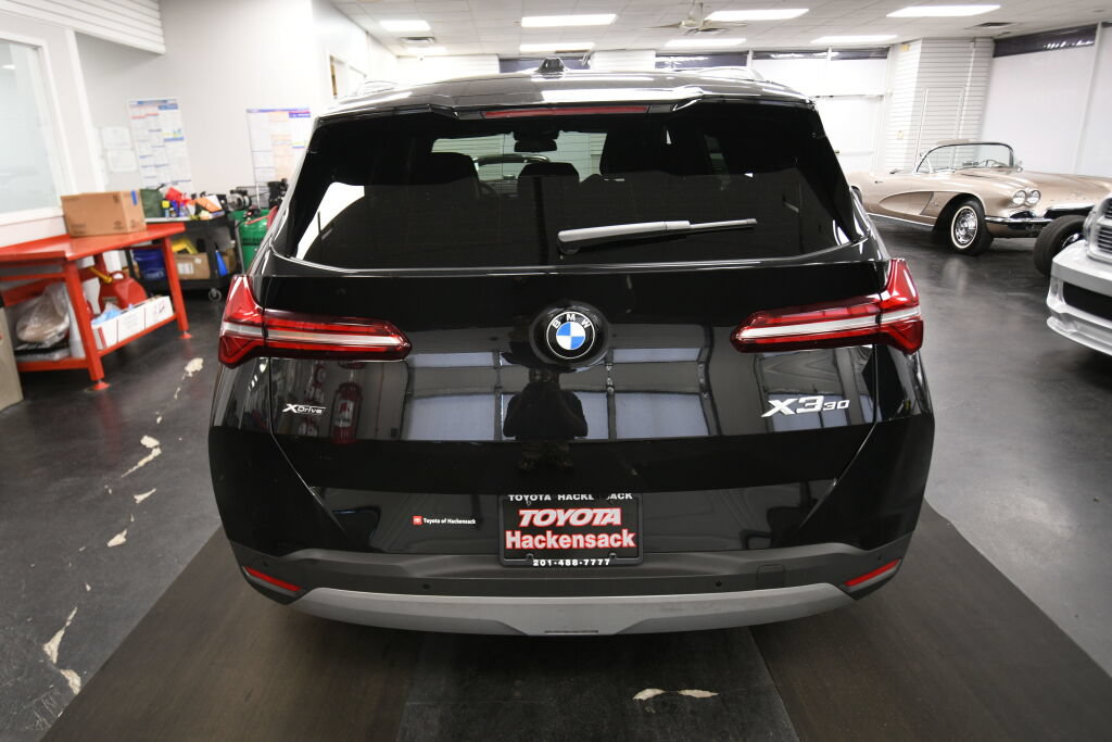 Used 2026 BMW X3 xDrive30i AWD/4WD image 6