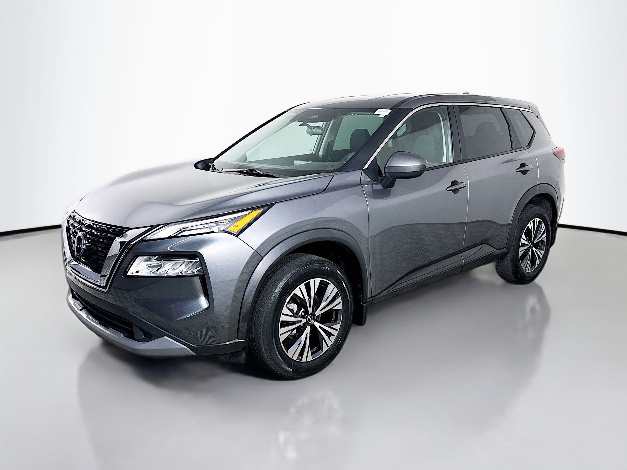 Used 2023 Nissan Rogue SV FWD image 4