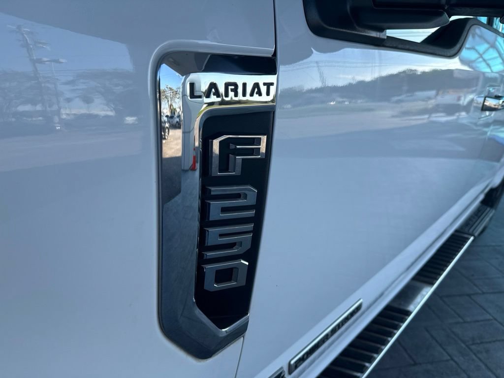 Used 2020 Ford F250 Lariat w/ Lariat Ultimate Package AWD/4WD image 16