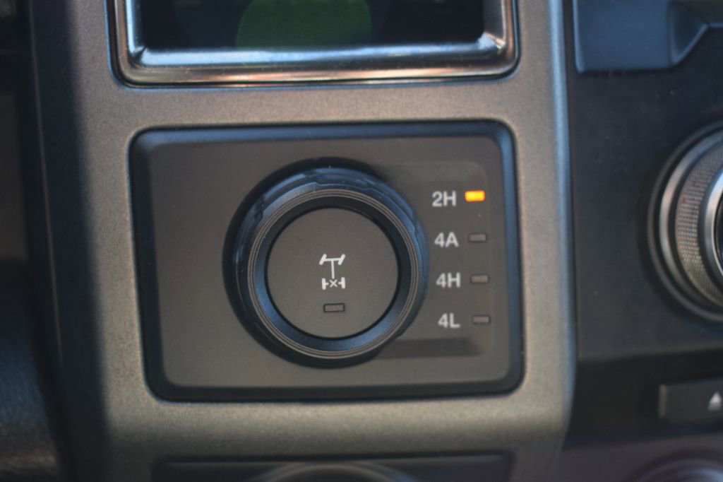 Used 2018 Ford F150 Raptor w/ Equipment Group 802A Luxury image 19