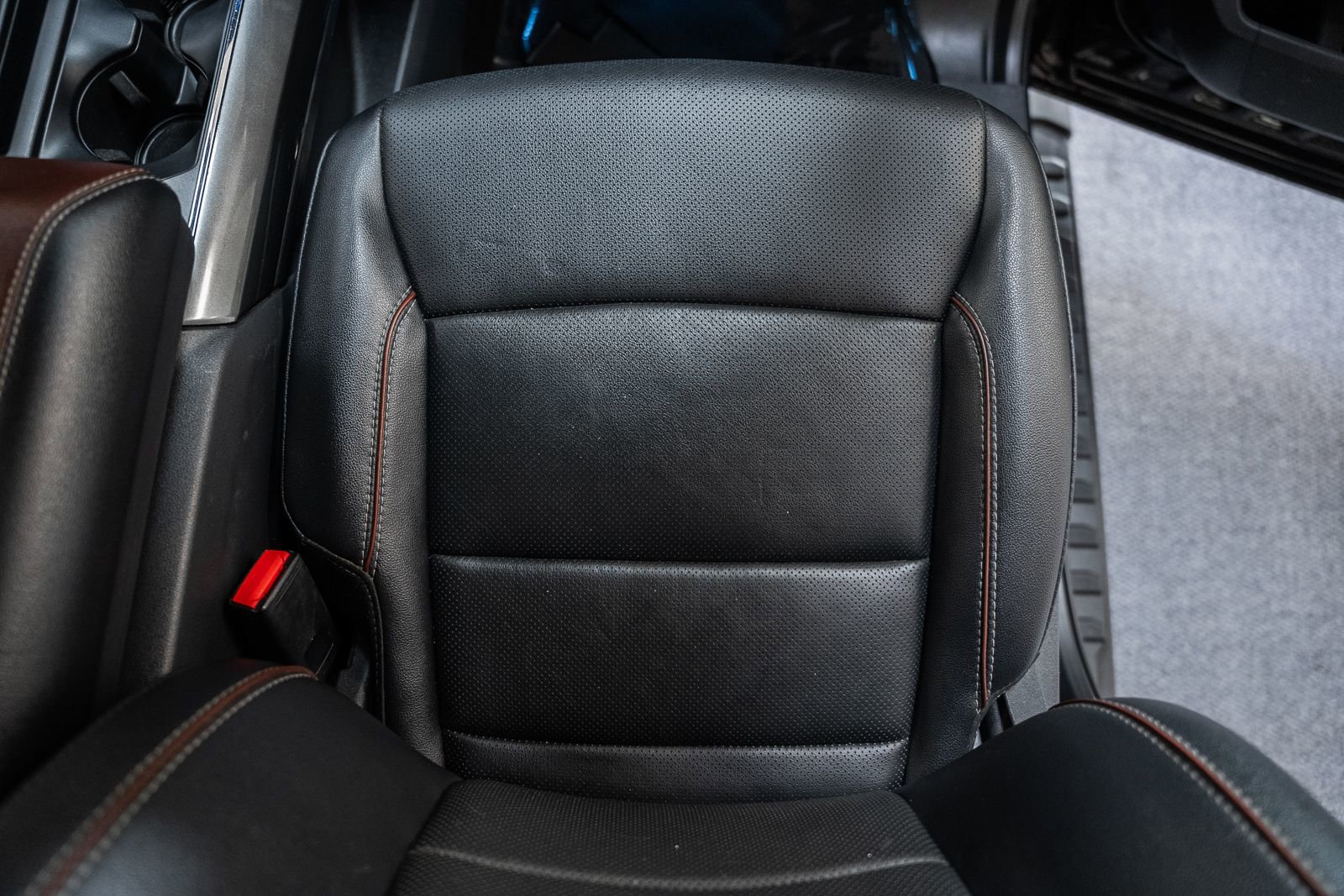 Certified 2022 Ford F150 Lariat image 35