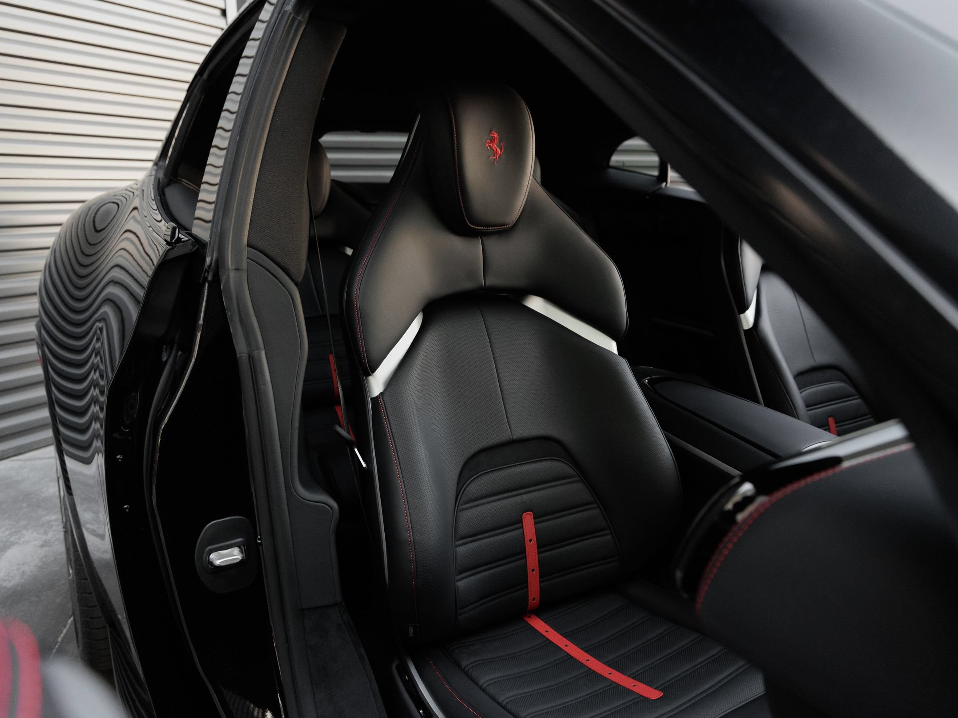 Used 2026 Ferrari Purosangue AWD/4WD image 42