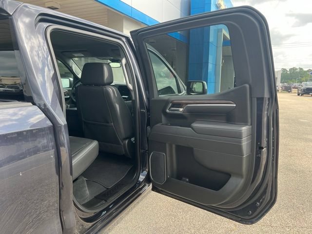 Used 2025 GMC Sierra 1500 SLT AWD/4WD image 13