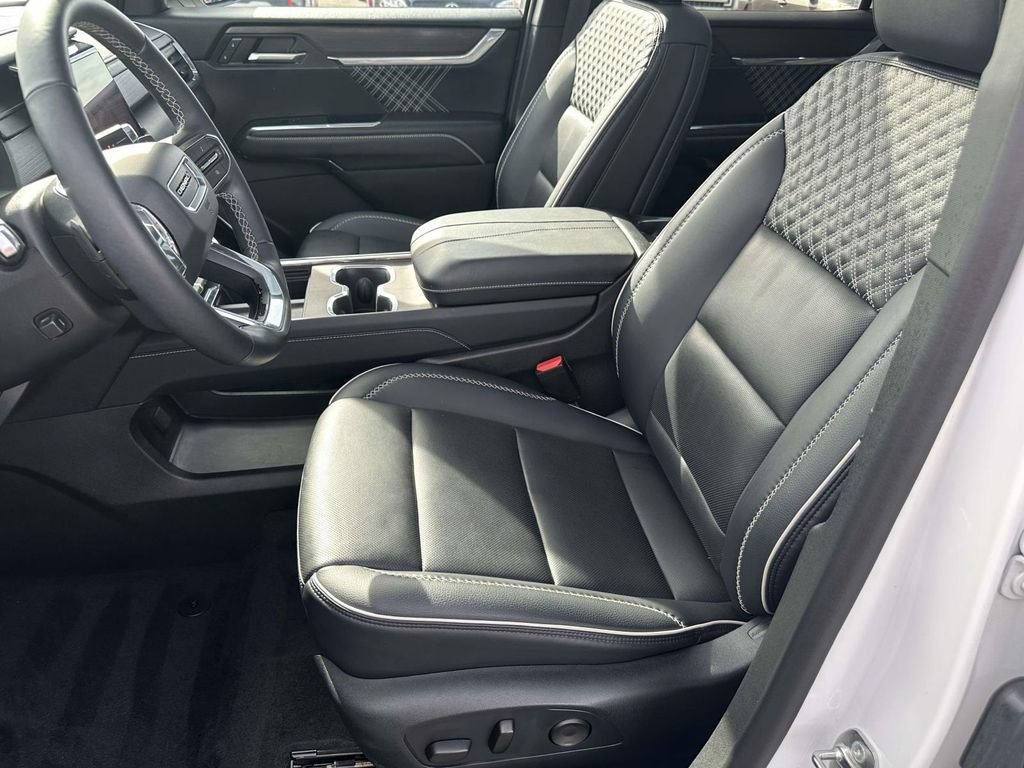 Certified 2024 GMC Acadia Denali image 22
