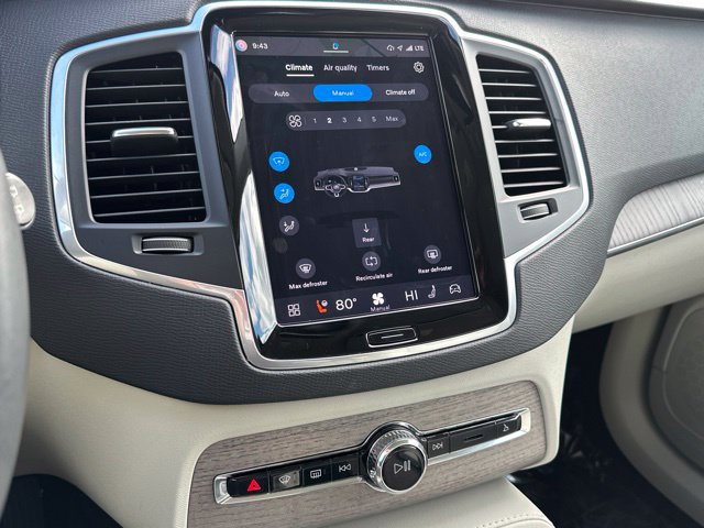 Certified 2023 Volvo XC90 B6 Core w/ Climate Package AWD/4WD image 22
