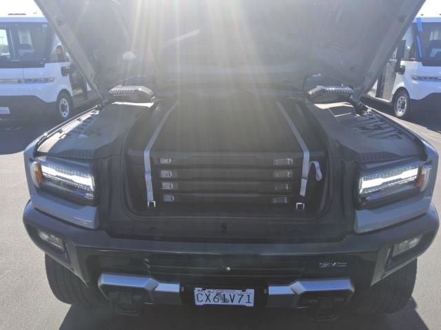 Used 2025 GMC Hummer EV 2X image 10
