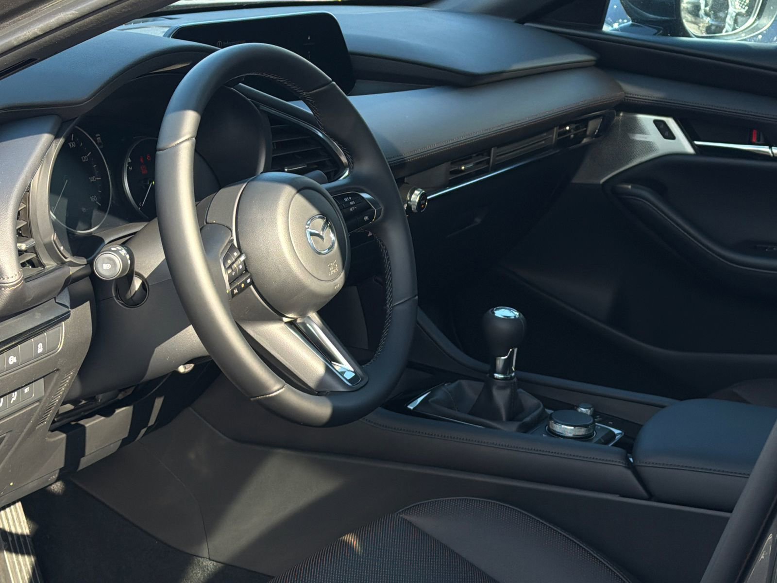 New 2026 MAZDA MAZDA3 2.5 S Hatchback w/ Premium Pkg FWD image 13