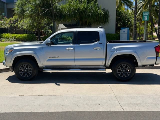 Used 2023 Toyota Tacoma SR5 w/ Technology Package AWD/4WD image 9