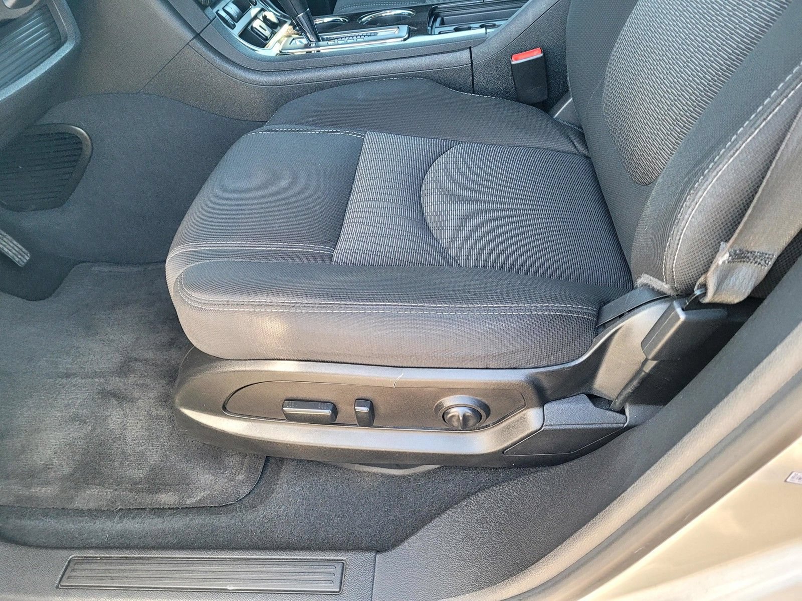 Used 2016 Chevrolet Traverse LT AWD/4WD image 23