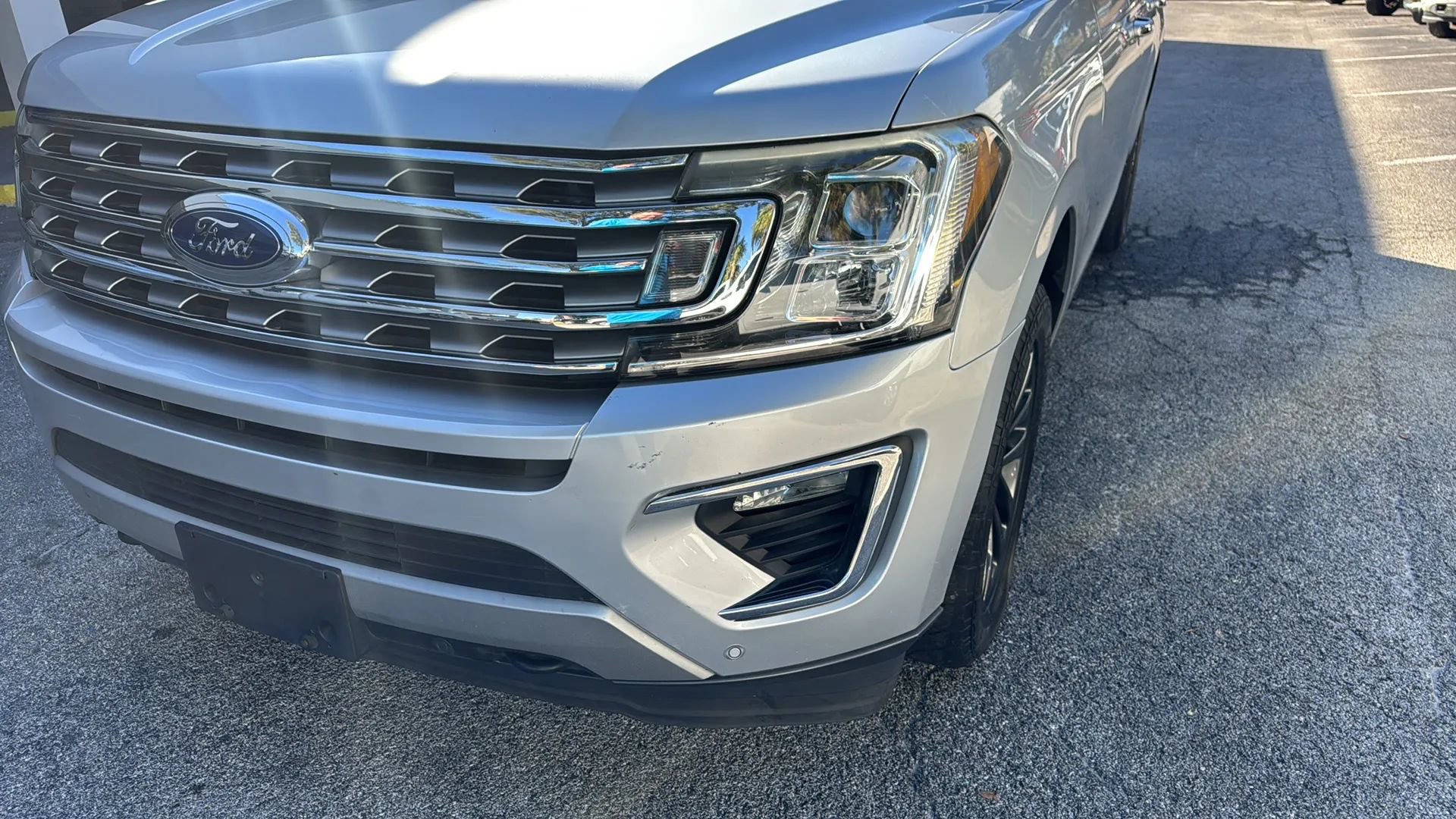Used 2019 Ford Expedition Max Limited AWD/4WD image 35