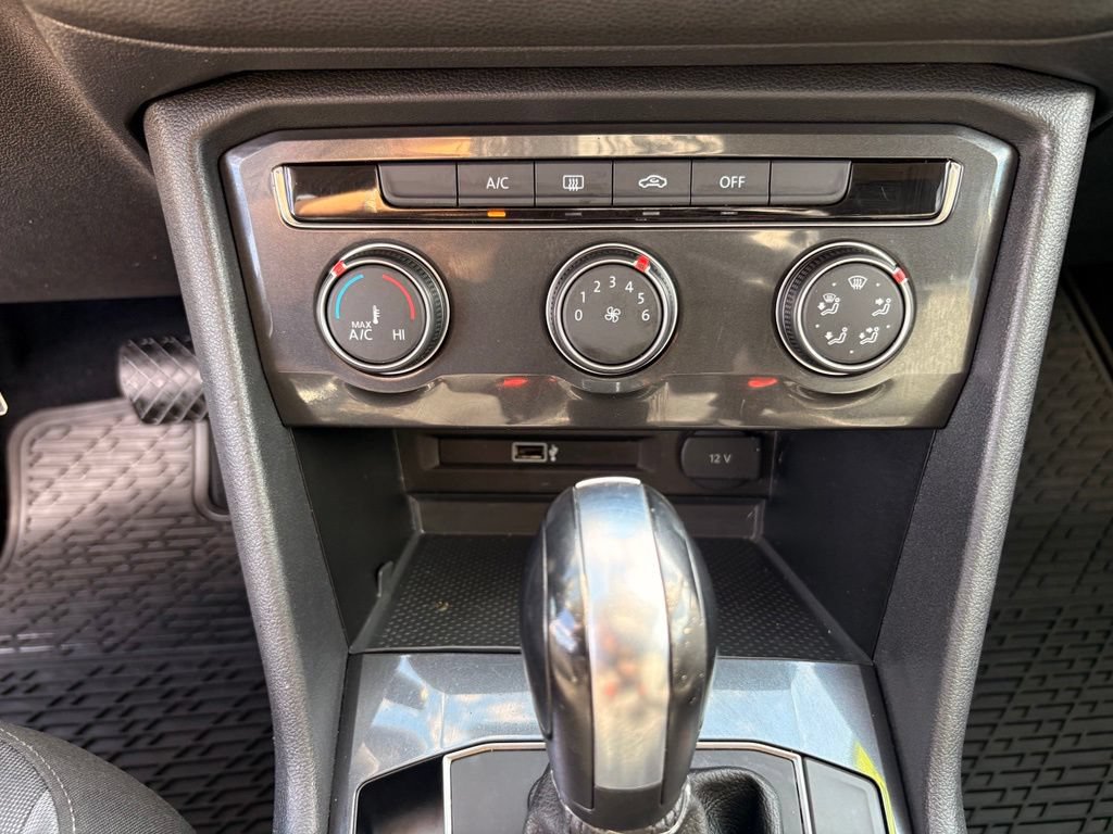 Used 2018 Volkswagen Tiguan S FWD image 19