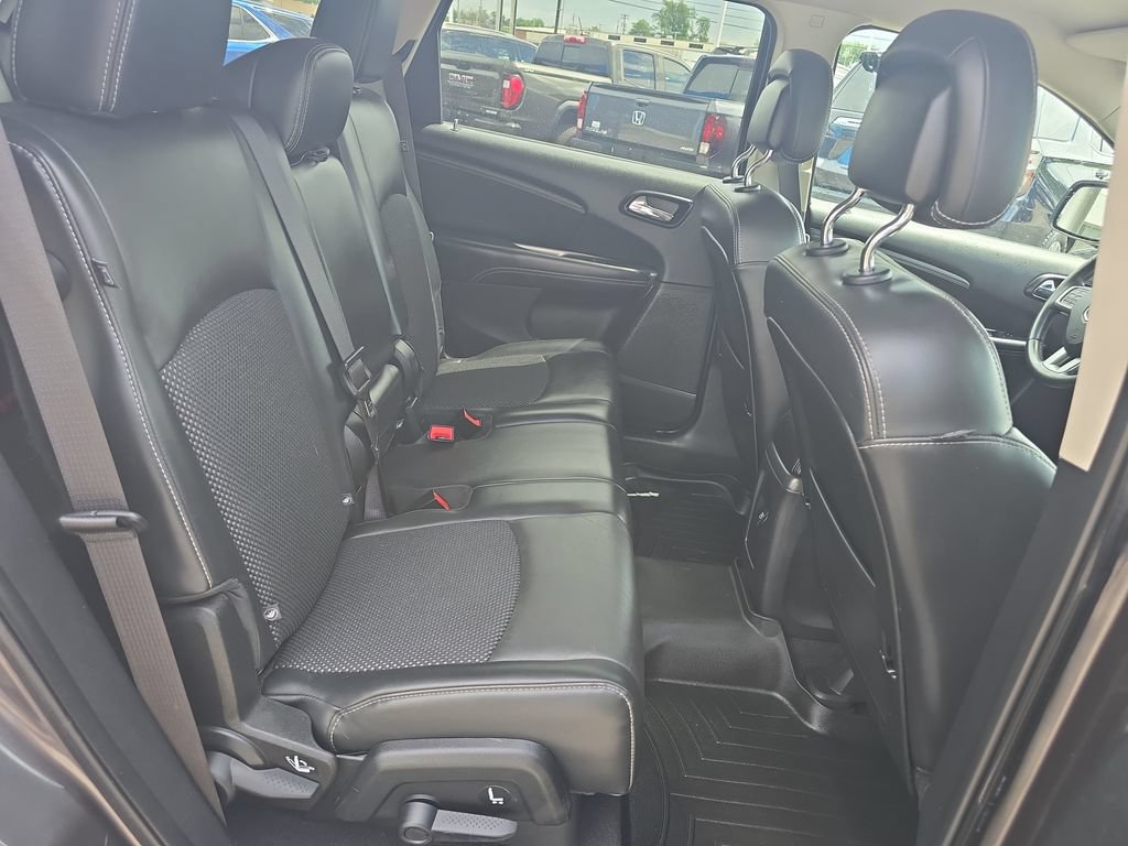 Used 2019 Dodge Journey Crossroad w/ Popular Equipment Group AWD/4WD image 15