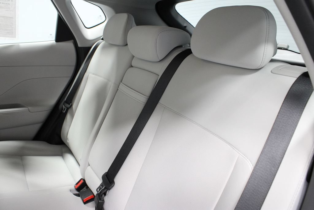 Certified 2024 Hyundai Kona SE AWD/4WD image 21